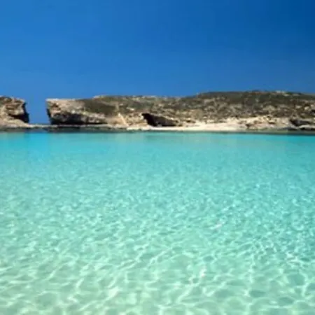 Bidni Stunning 3 Bedroom In Marsaskala *