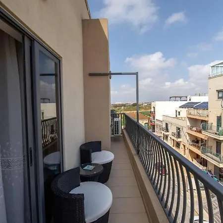 Bidni Stunning 3 Bedroom In Marsaskala * Marsaskala